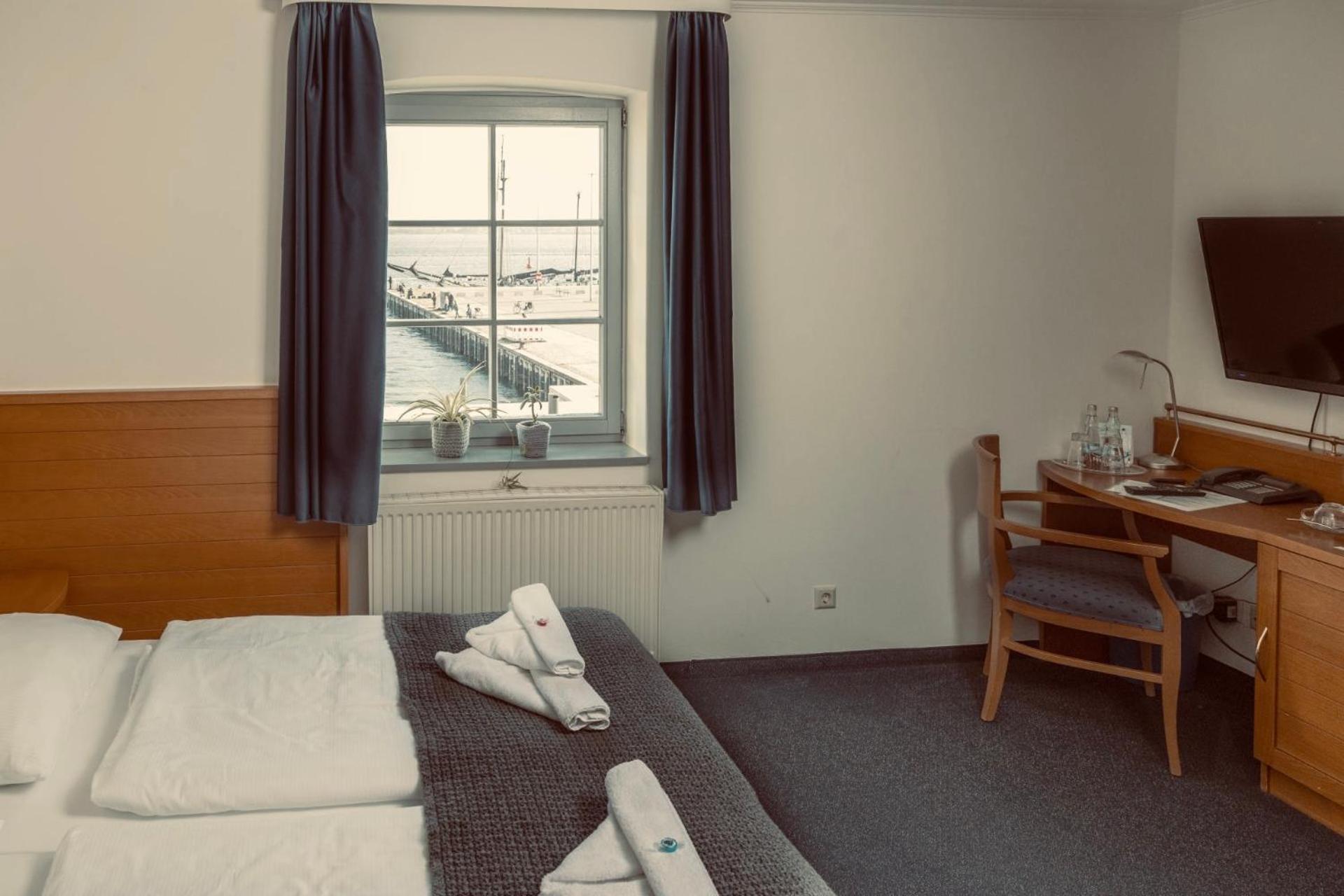 Hiddenseer Hotel Stralsund Eksteriør bilde